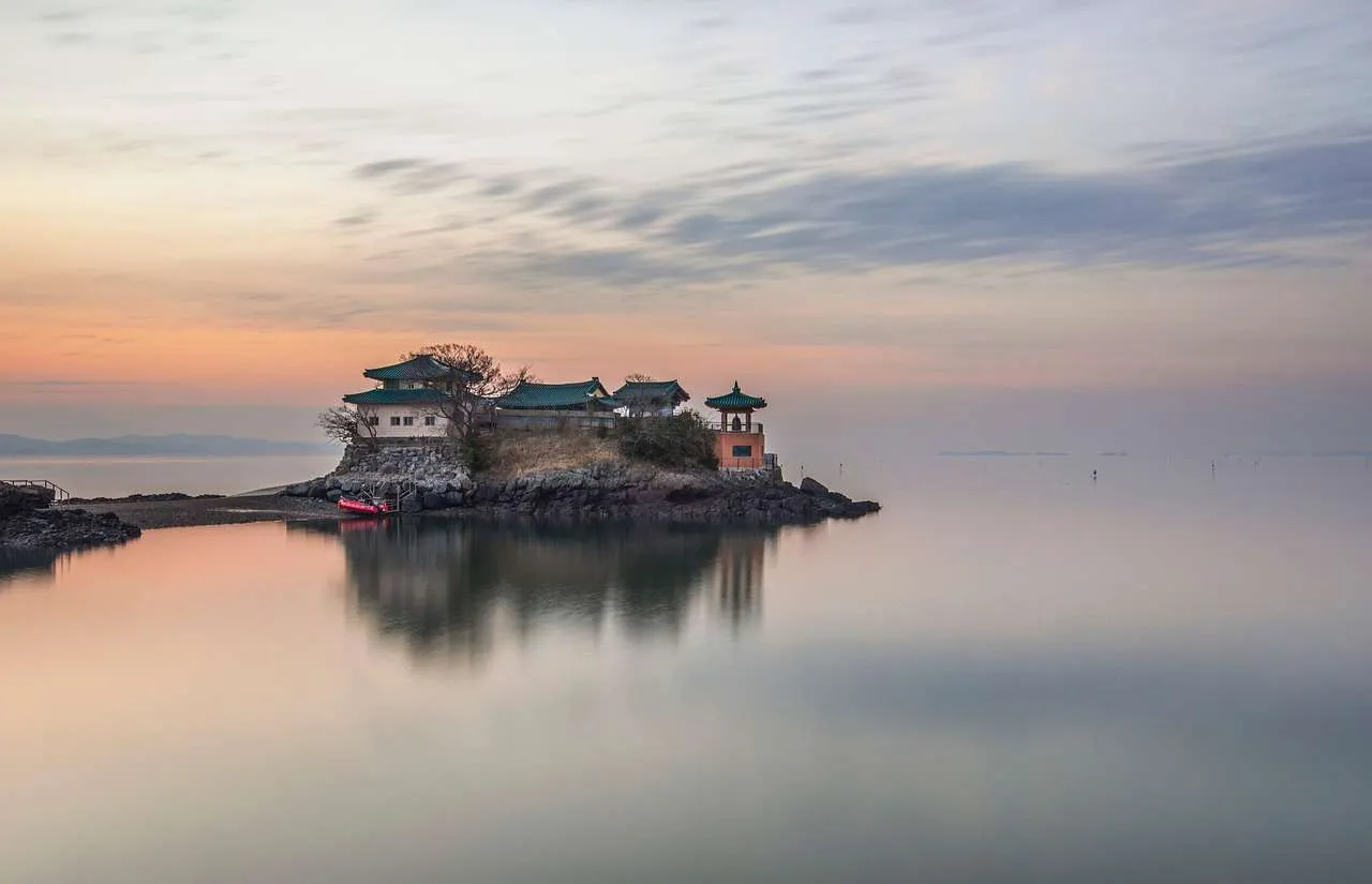 Essential Guide to Repair of Roofing: Tips and Best Practices